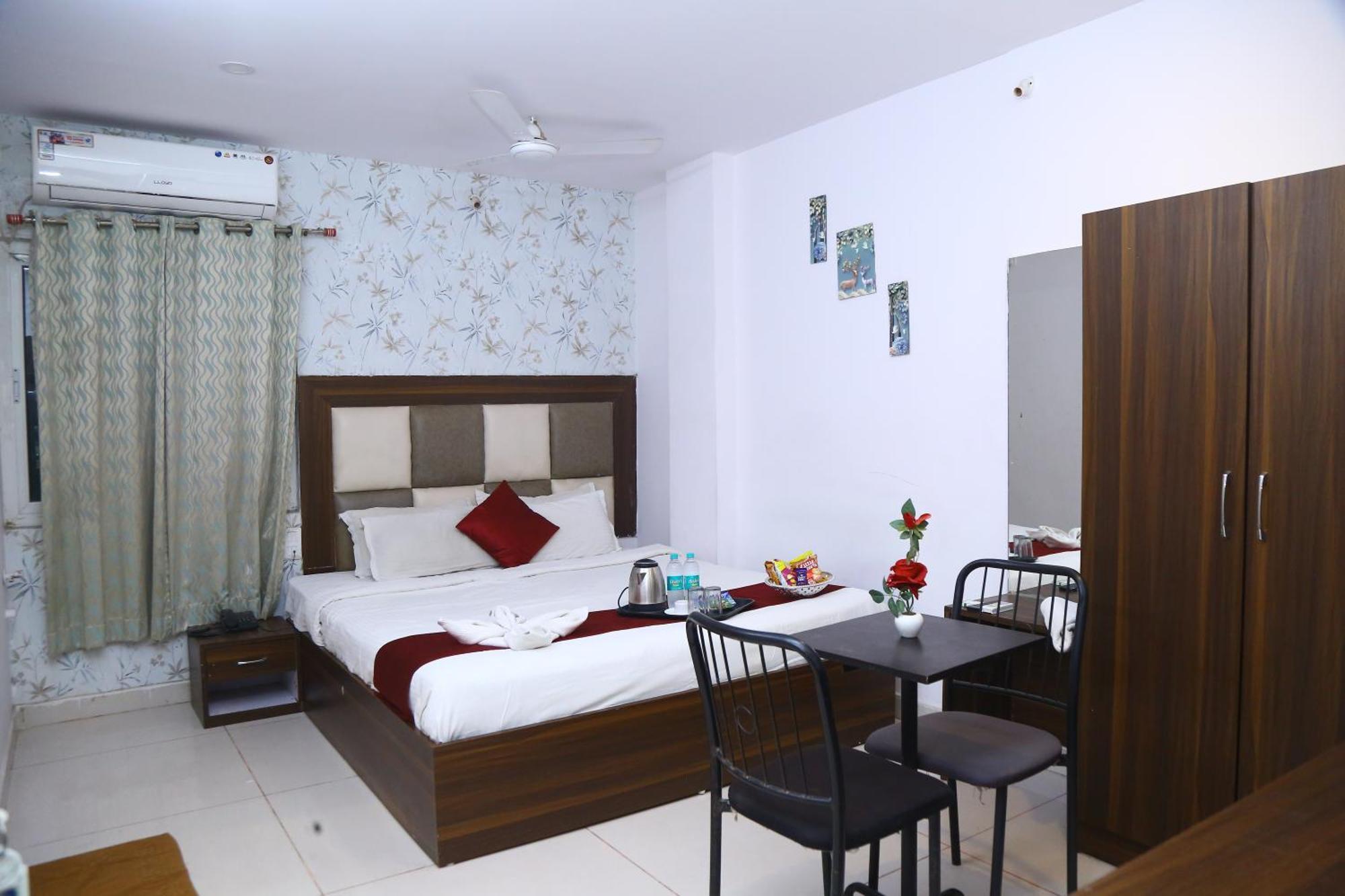 Hotel Mn Grand Shamshabad Airport Zone Hyderabad エクステリア 写真