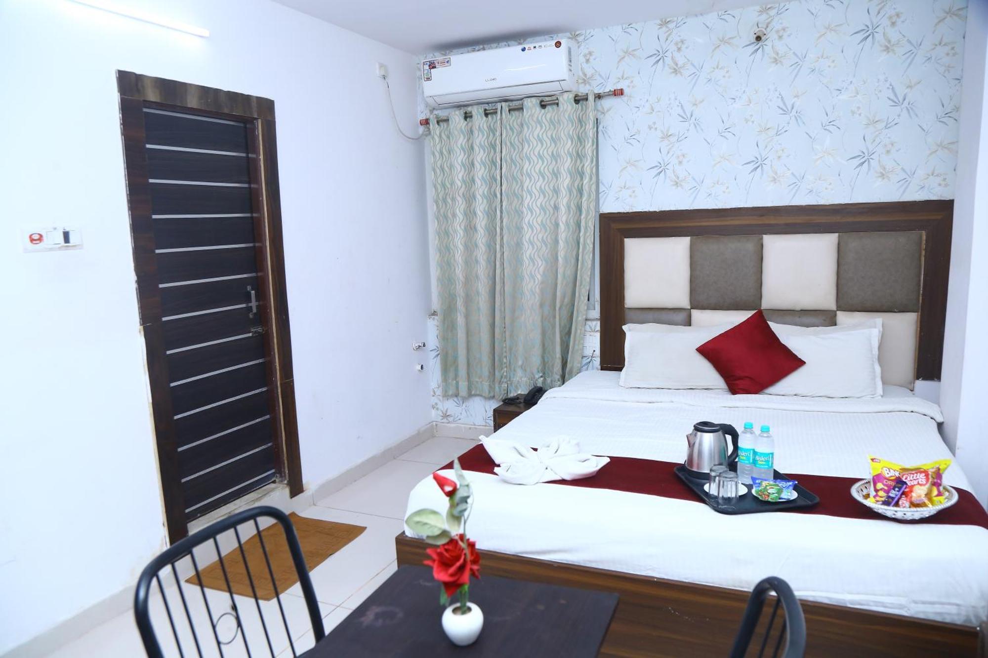 Hotel Mn Grand Shamshabad Airport Zone Hyderabad エクステリア 写真
