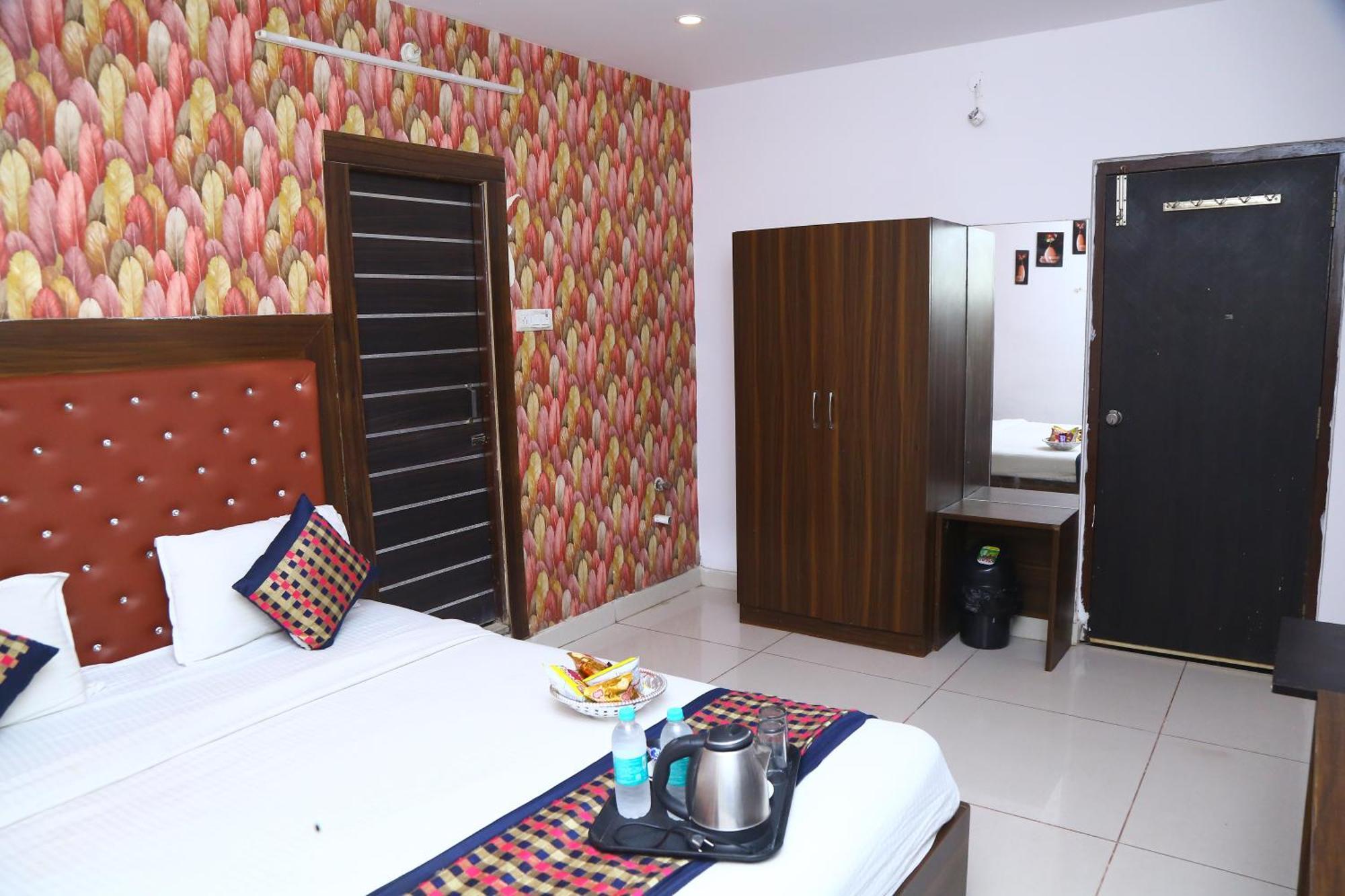 Hotel Mn Grand Shamshabad Airport Zone Hyderabad エクステリア 写真