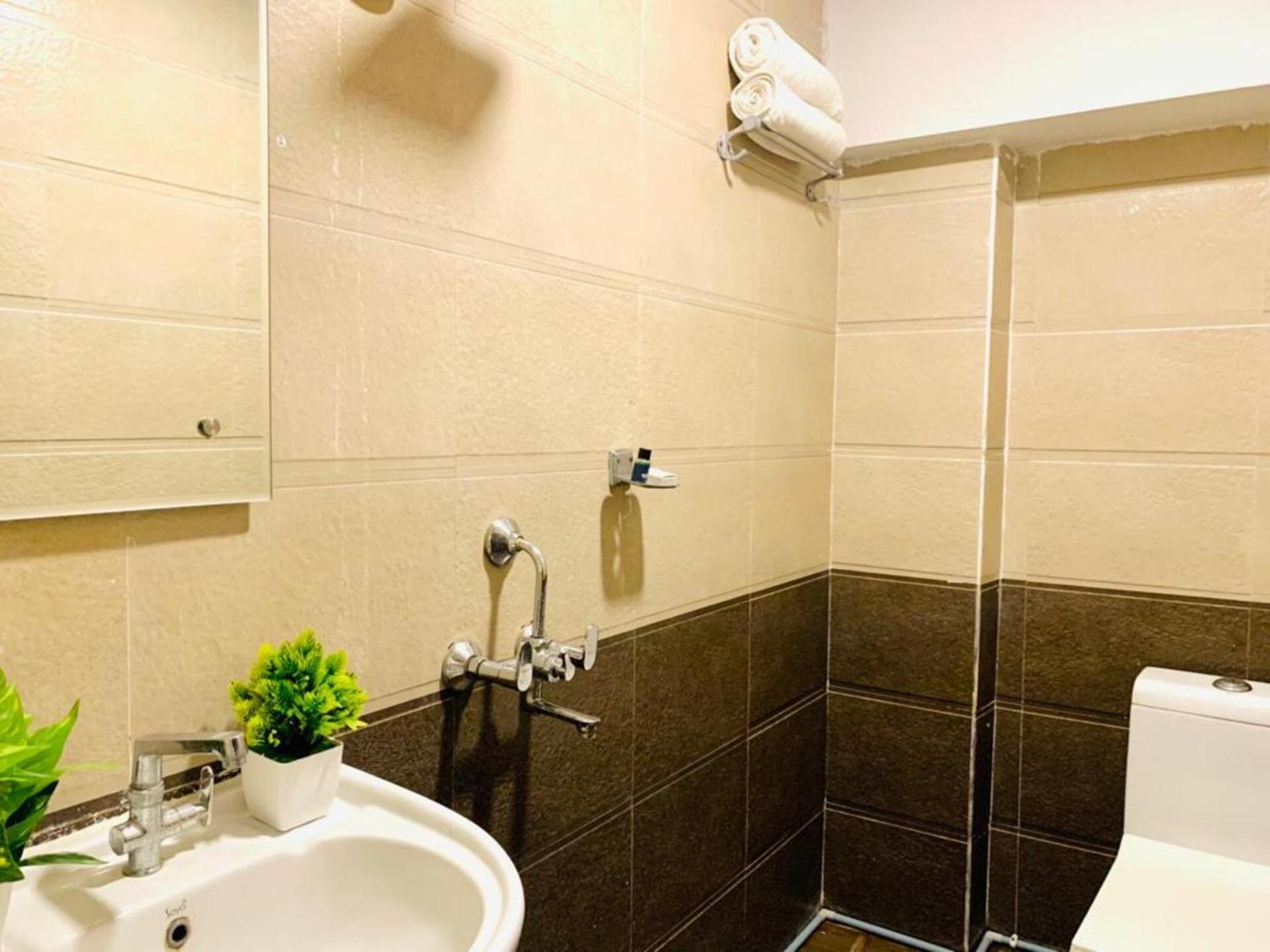 Hotel Mn Grand Shamshabad Airport Zone Hyderabad エクステリア 写真